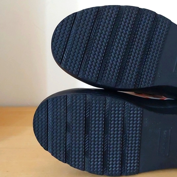 Hunter × Disney Mickey Mouse rain booties - Picture 9 of 13